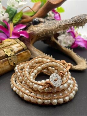 Victoria Emerson freshwater pearl wrap bracelet D21